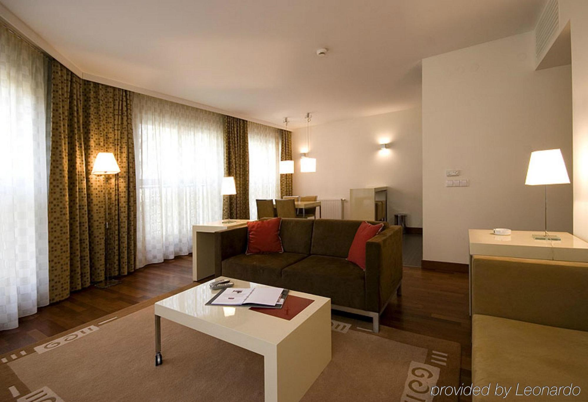 Mamaison Diana Aparthotel Warsaw
